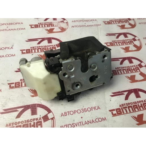 Замок двері розсувної правої Fiat Doblo 2006- 51709192